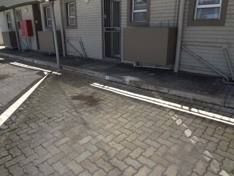 1 Bedroom Property for Sale in Humewood Extension Eastern Cape